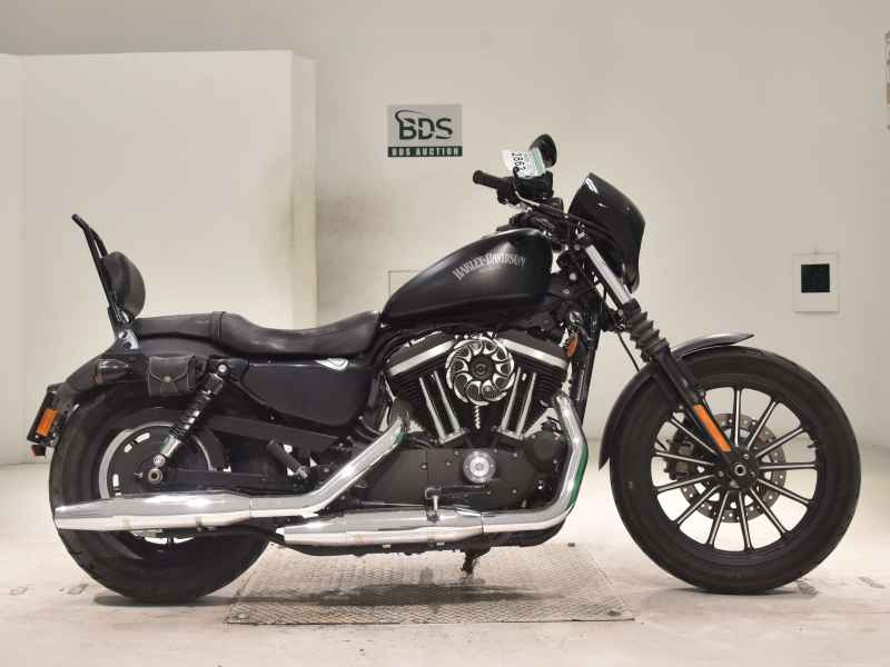 Harley-Davidson Sportster Iron XL883N 2014