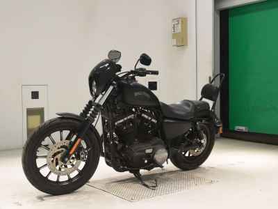 Harley-Davidson Sportster Iron XL883N 2014