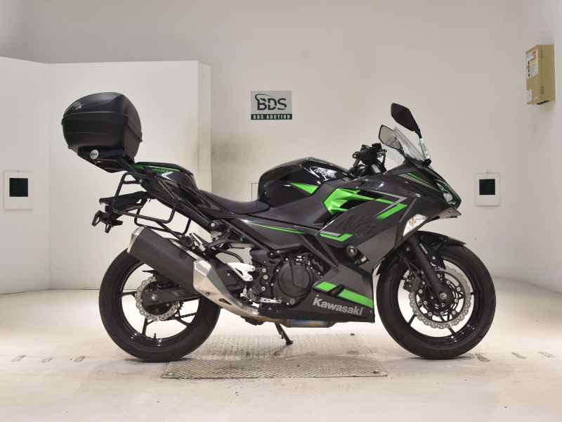 Kawasaki Ninja 400 2023