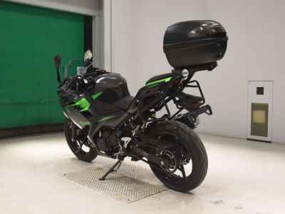 Kawasaki Ninja 400 2023