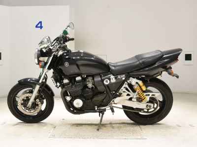 Yamaha XJR400 2008