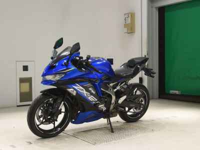 Kawasaki Ninja ZX-25R KRT Edition