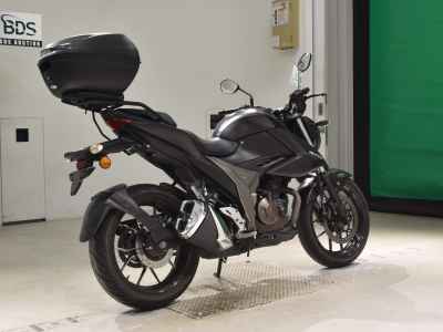 Suzuki Gixxer 250SF