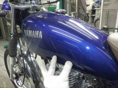 Yamaha SR400 2021