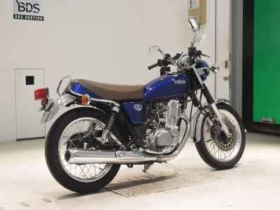Yamaha SR400 2021