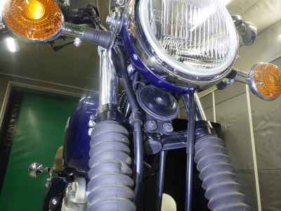 Yamaha SR400 2021