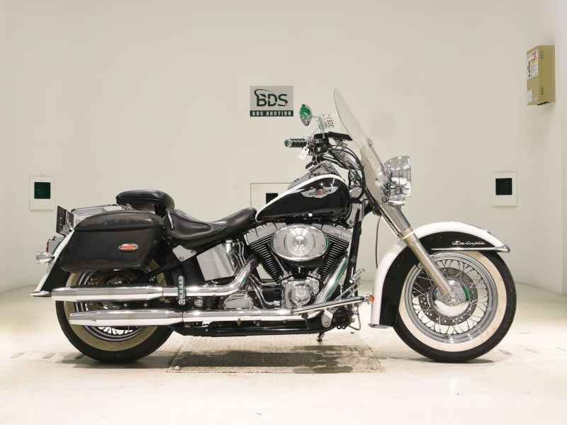 Harley-Davidson Deluxe FLSTN1450 2005