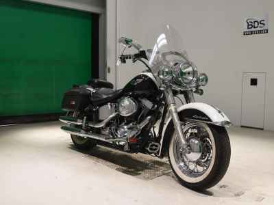 Harley-Davidson Deluxe FLSTN1450 2005