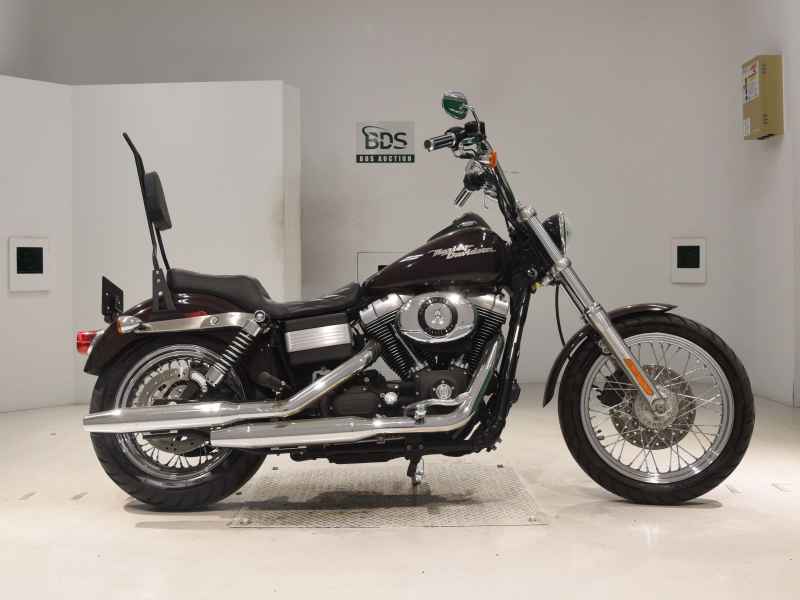 Harley-Davidson Street Bob FXDB1580 2006