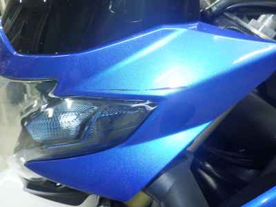 Suzuki GSR750 2013