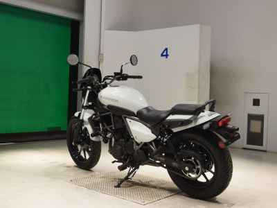 Kawasaki Eliminator 400 2023