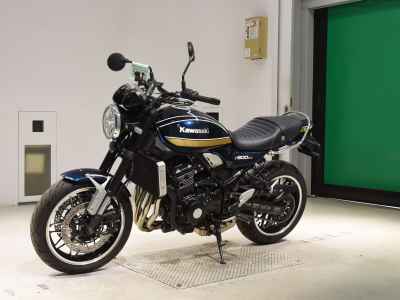 Kawasaki Z900RS 2022