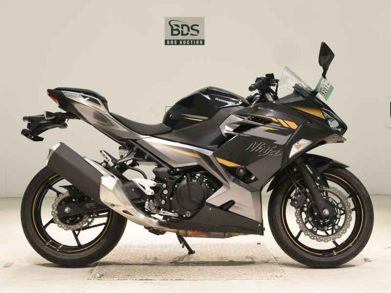 Kawasaki Ninja 400 2022