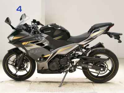 Kawasaki Ninja 400 2022