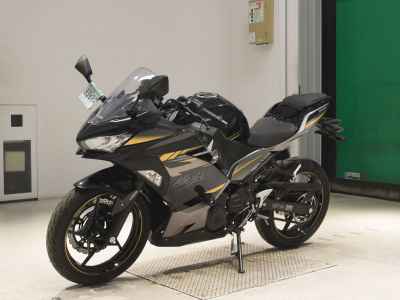 Kawasaki Ninja 400 2022