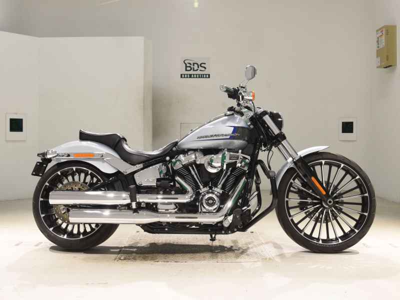 Harley-Davidson Breakout FXBR1750 2023
