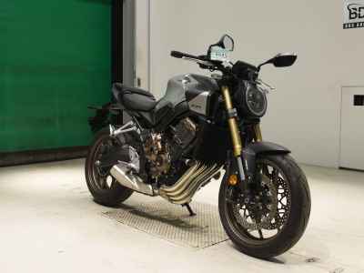 Honda CB650R E-Clutch 2024