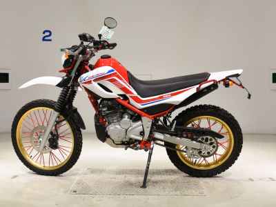 Yamaha XT250 Serow 2020