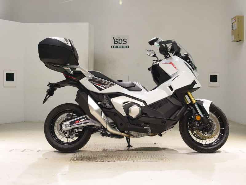 Honda X-Adv 750 2025
