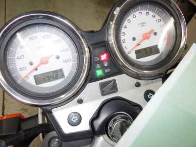 Honda VTR250 2009