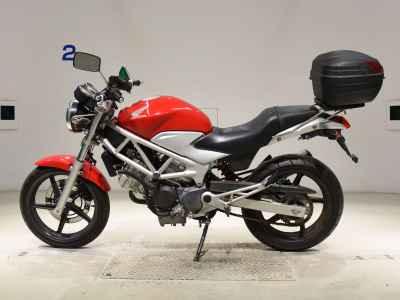 Honda VTR250 2009