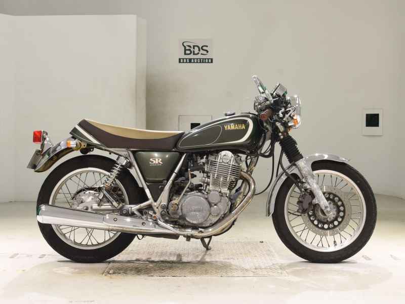 Yamaha SR400 2013