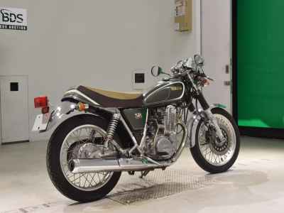 Yamaha SR400 2013