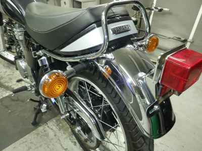 Yamaha SR400 2021