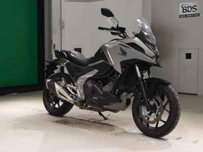 Honda NC750X DCT 2023