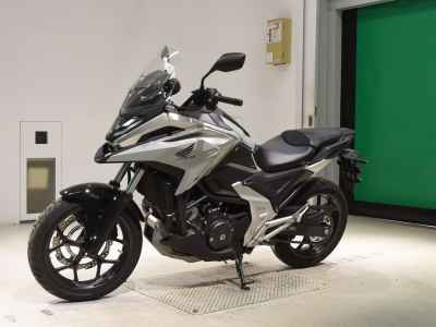 Honda NC750X DCT 2023