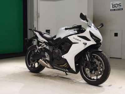 Honda CBR650R 2023