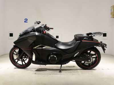 Honda NM4 Vultus 2017
