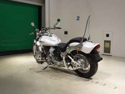 Yamaha XVS400 Drag Star 2005