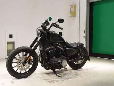 Harley-Davidson Sportster Iron XL883N 2010