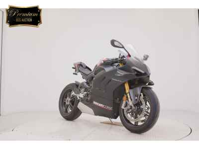 Ducati Panigale V4S