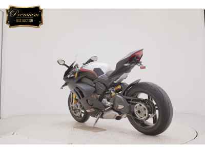 Ducati Panigale V4S