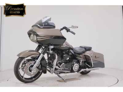 Harley-Davidson Road Glide FLTRXSE1800 2013