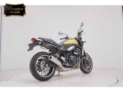 Kawasaki Z900RS 2024
