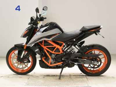 KTM 390 Duke 2021