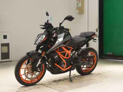 KTM 390 Duke 2021