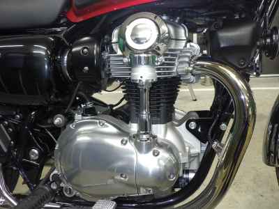 Kawasaki W800 2021