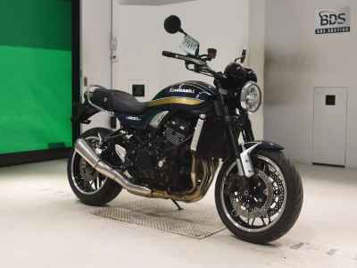 Kawasaki Z900RS 2023