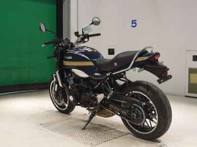 Kawasaki Z900RS 2023