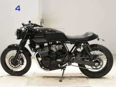 Yamaha XJR400 2026