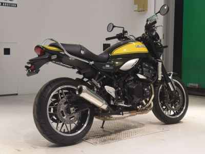 Kawasaki Z900RS 2023