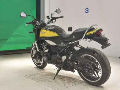 Kawasaki Z900RS 2023