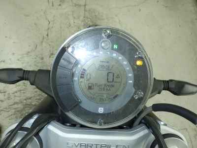 Husqvarna Svartpilen 401 2018