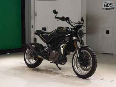 Husqvarna Svartpilen 401 2018