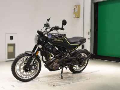 Husqvarna Svartpilen 401 2018