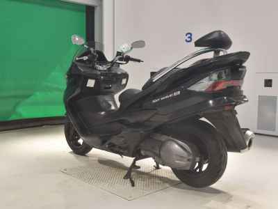 Suzuki Skywave 250S